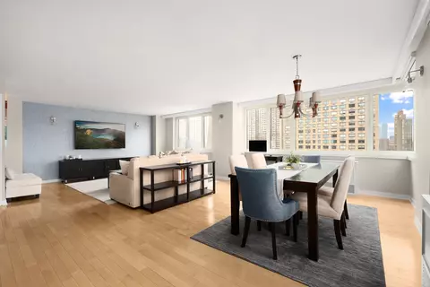 45 W 67th St #25D, New York, NY 10023