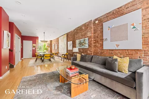 46 W 90th St, New York, NY 10024