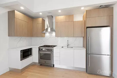 10-64 Jackson Ave #4B, Long Island City, NY 11101