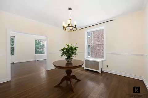 37-33 84th St #21, Jackson Heights, NY 11372