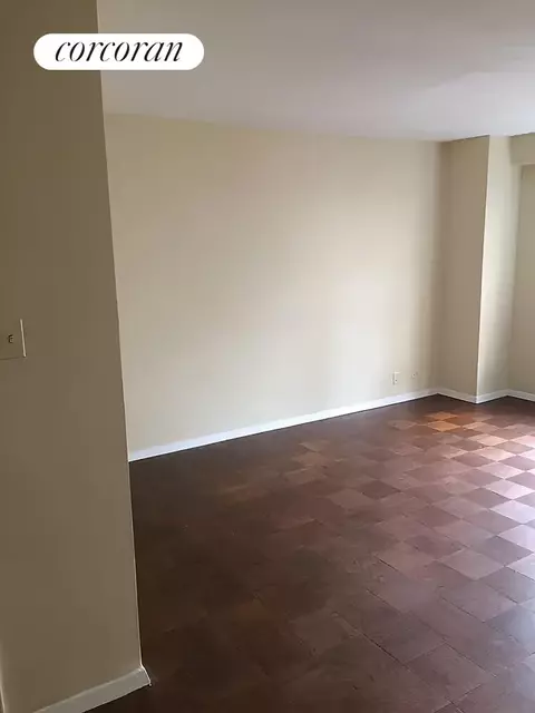 220 E 60th St #4F, New York, NY 10022