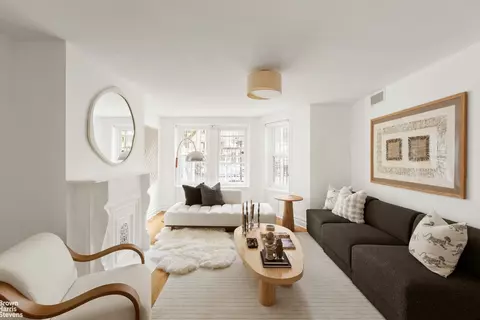 105 Moffat St, Brooklyn, NY 11207
