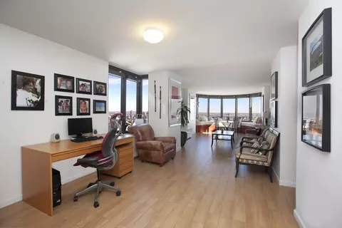 330 E 38th St #56K, New York, NY 10016