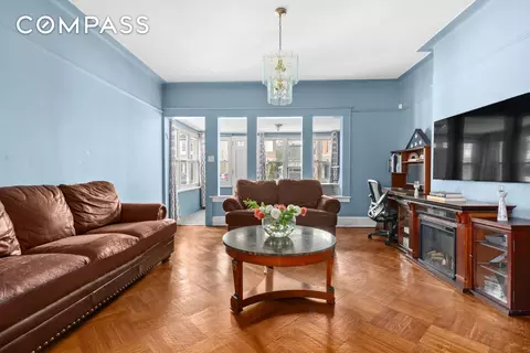 1065 E 39th St, Brooklyn, NY 11210