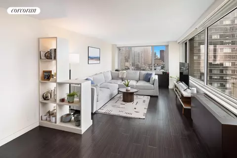 322 W 57th St #20B, New York, NY 10019
