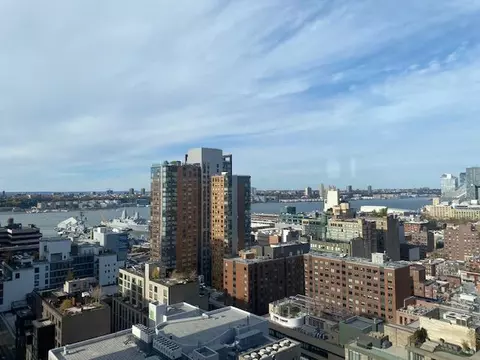 500 W 43rd St #29-G, New York, NY 10036