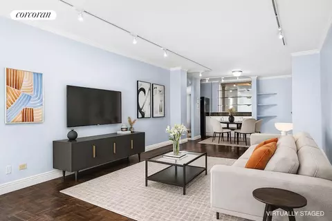 301 E 22nd St #8R, New York, NY 10010