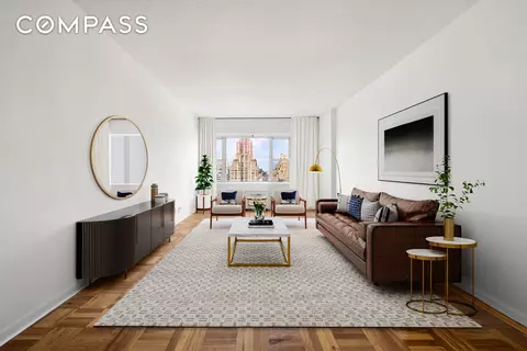 60 E 8th St #15D, New York, NY 10003