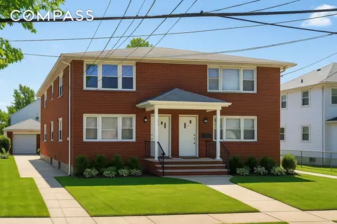 424 Cromwell Ave, Staten Island, NY 10305