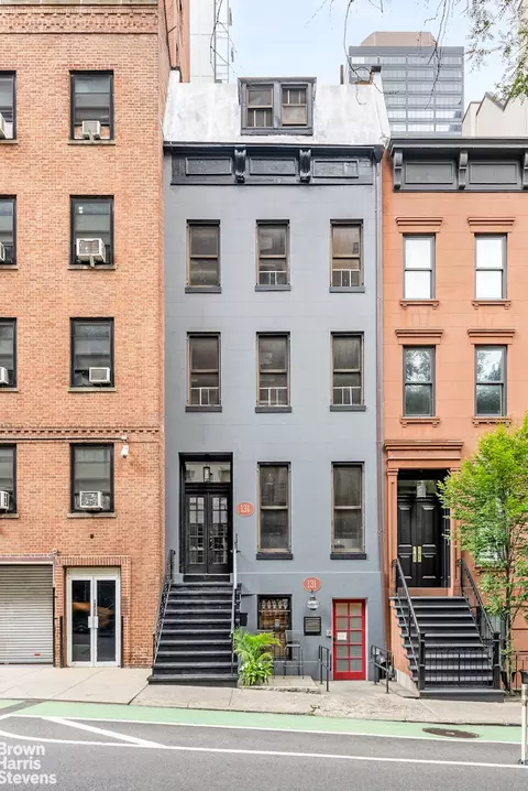 131 E 38th St, New York, NY 10016