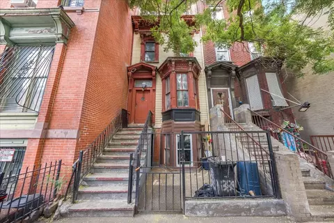 339 E 140th St, New York City, NY 10454