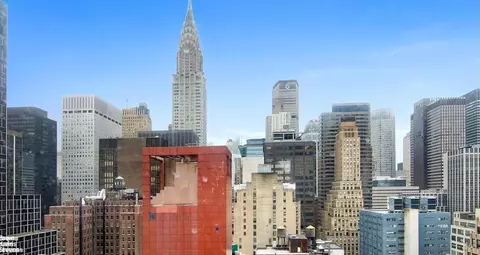 303 E 43rd St #25C, New York, NY 10017
