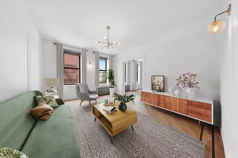 246 15th St, Brooklyn, NY 11215