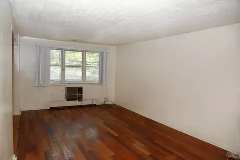 1268 E 56th St #1, Brooklyn, NY 11234 photo 4