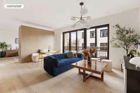 428 W 19th St #4D, New York, NY 10011