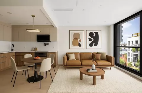 223 Frost St #3-R, Brooklyn, NY 11211