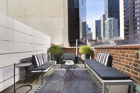 242 E 38th St #2A, New York, NY 10016