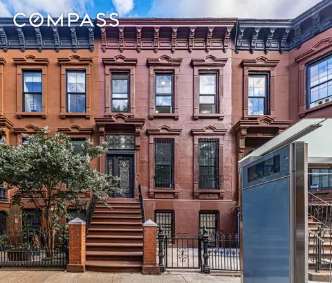 902 Lafayette Ave, Brooklyn, NY 11221