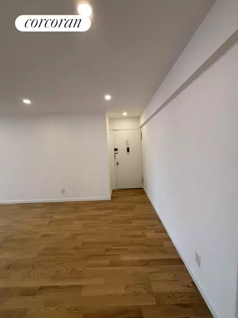 170 W 23rd St #5N, New York, NY 10011
