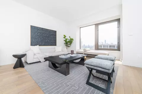75 Wall St #32R, New York, NY 10005