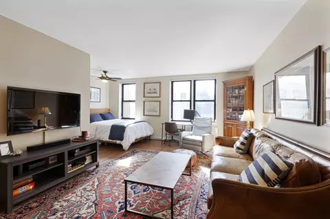 229 E 28th St #4D, New York, NY 10016