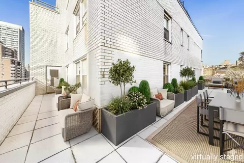 525 E 82nd St #11E, New York, NY 10028