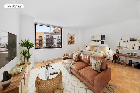 400 E 90th St #4D, New York, NY 10128