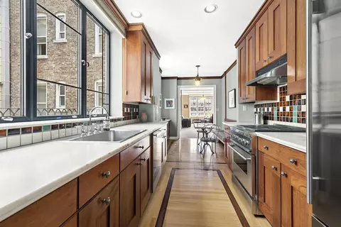 122 E 82nd St #8AD, New York, NY 10028
