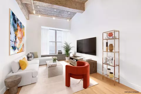 419 W 55th St #2D, New York, NY 10019