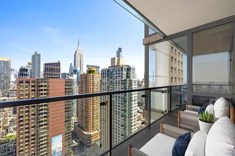 101 W 24th St #33-A, New York, NY 10011