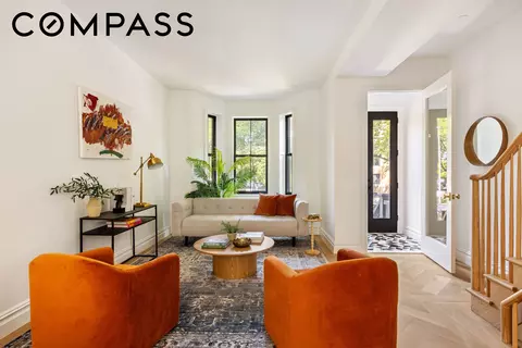174 Hall St, Brooklyn, NY 11205