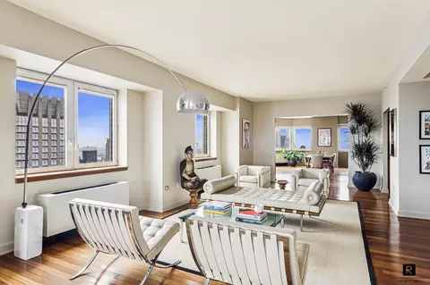 425 5th Ave #65-A, New York, NY 10016