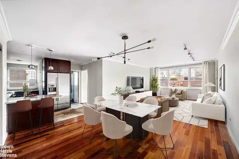 440 E 62nd St #15B, New York, NY 10065