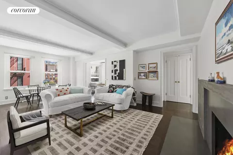 136 Waverly Pl #3B, New York, NY 10014