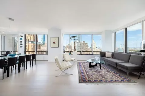 860 United Nations Plz #25B, New York, NY 10017