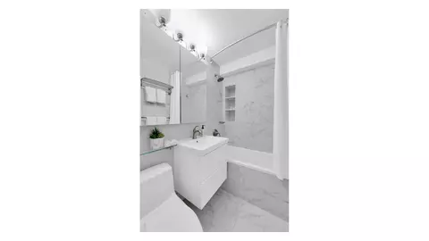 345 E 73rd St #6C, New York, NY 10021