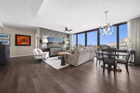 302 E 96th St #1403, New York, NY 10128