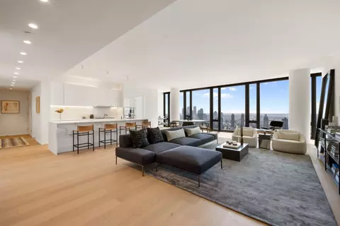 695 1st Ave #PHA, New York, NY 10016