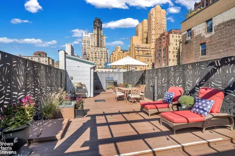 24 W 70th St #PH4, New York, NY 10023