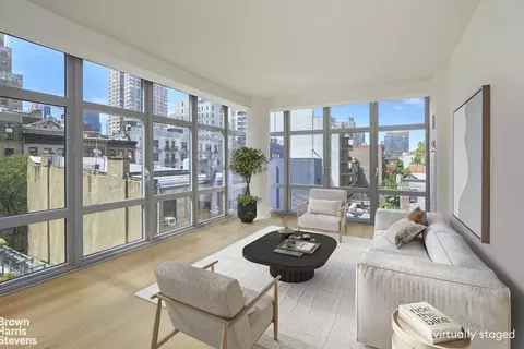 310 W 52nd St #5B, New York, NY 10019