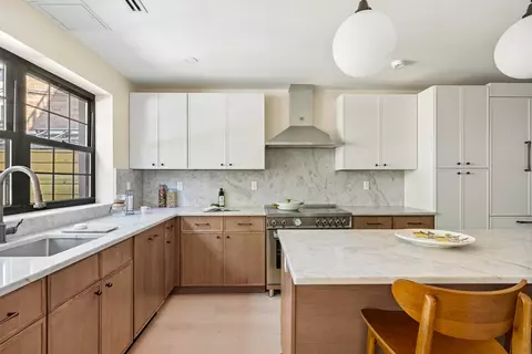 493 Hancock St, Brooklyn, NY 11233
