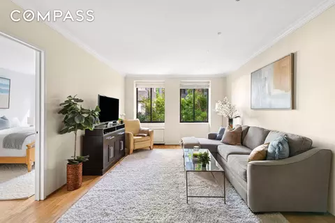 167 Perry St #2H, New York, NY 10014
