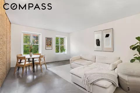224 E 14th St #3, New York, NY 10003