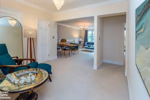 640 W 231st St #5D, New York City, NY 10463