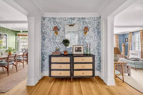 230 E 73rd St #12AB, New York, NY 10021