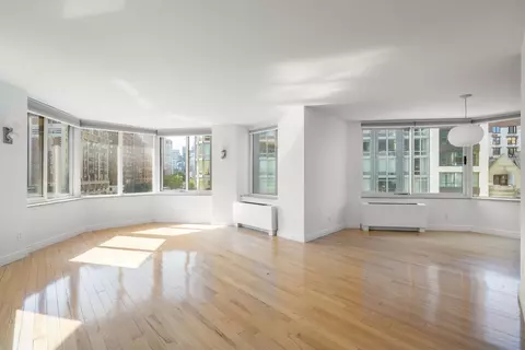 201 W 72nd St #5A, New York, NY 10023