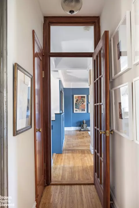 123 W 74th St #6D, New York, NY 10023