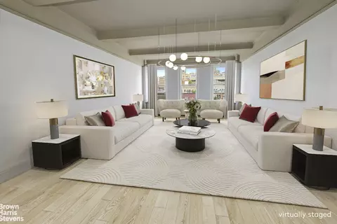 15 W 81st St #8F, New York, NY 10024