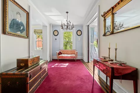 27 E 95th St #3E, New York, NY 10128