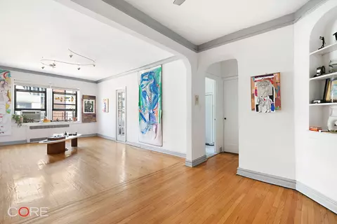 34-24 82nd St #4N, New York City, NY 11372